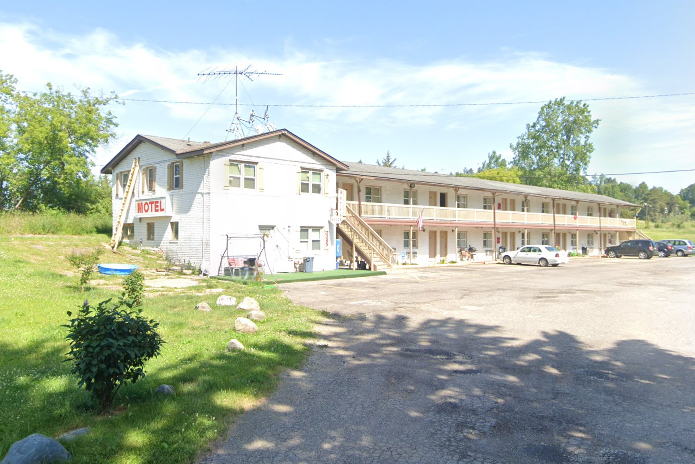 The White Lake View Motel (Alpine Chalet Motel) - 2022 Street View (newer photo)